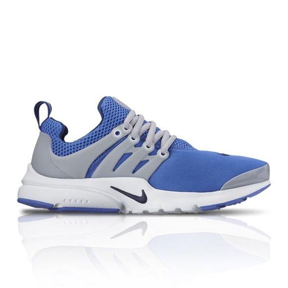 Nike Shoes - Nike Prestos * SALE *